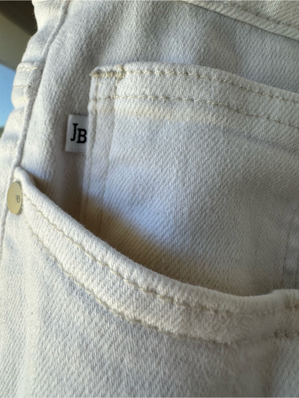 Judy Blue white High-Rise Tapered Jeans - Picture 5 of 7